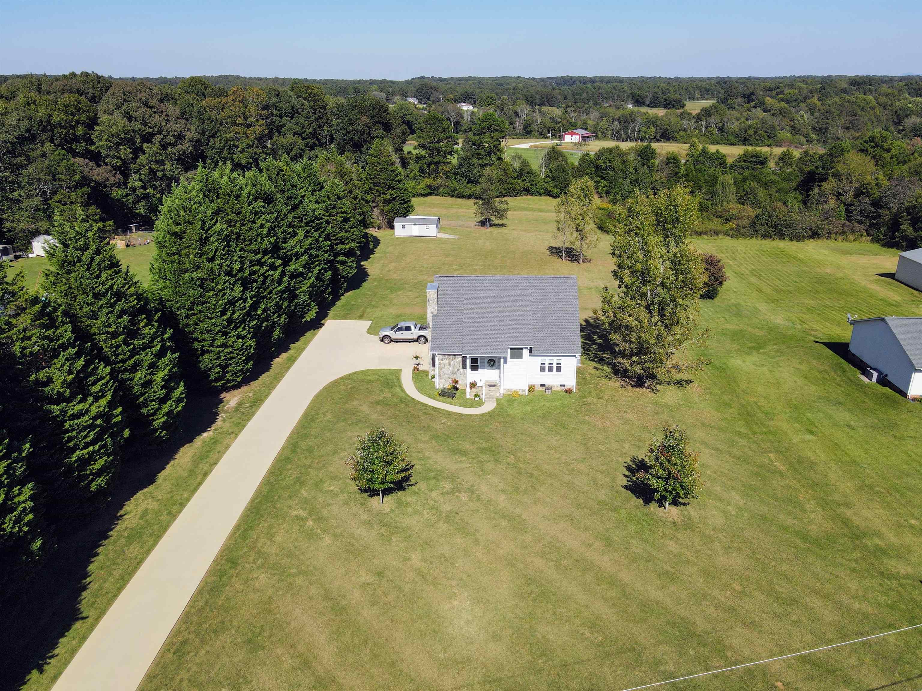 482 Farmington Road Gaffney, SC 29341 - Photo 3 of 34