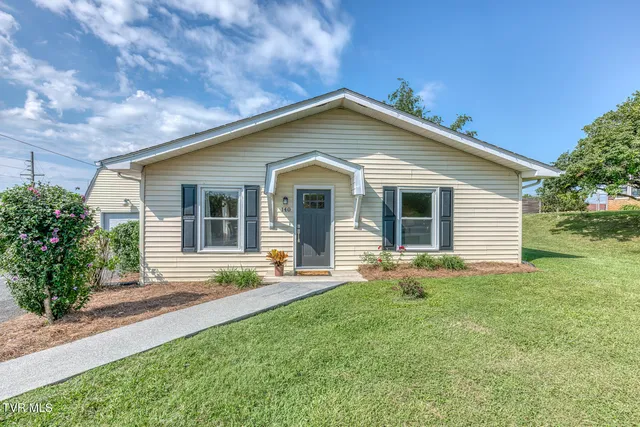 $229,900 | 140 Risto Road, Bristol, VA 24201