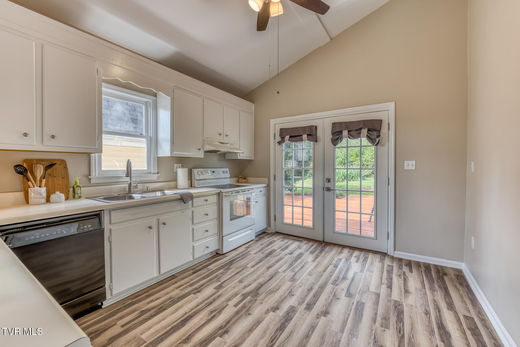 140 Risto Road Bristol, VA 24201 - Photo 11 of 30 75 Risto Rd-11