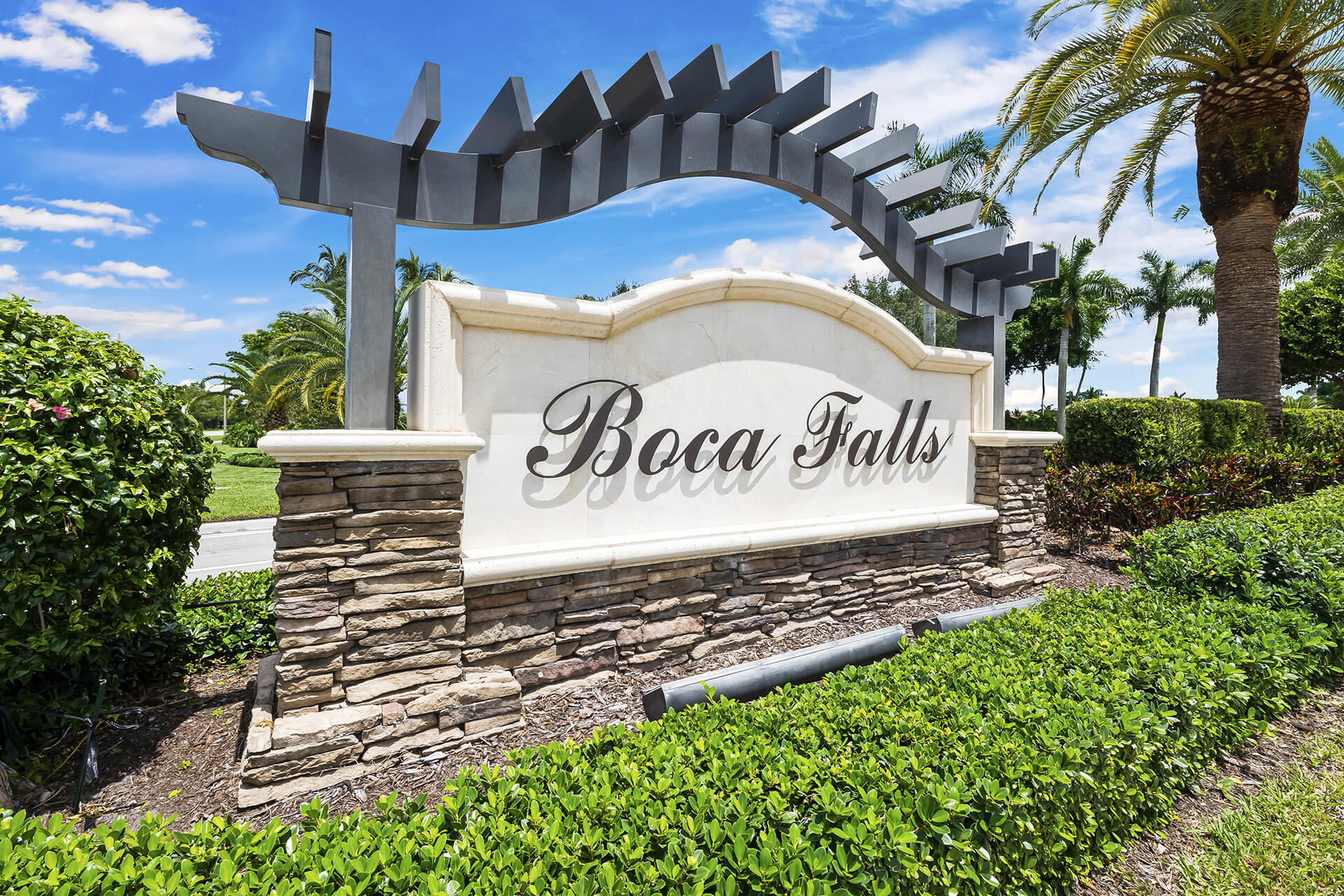 21698 Fall River Drive Boca Raton, FL 33428 - Photo 49 of 58 Community Entrance