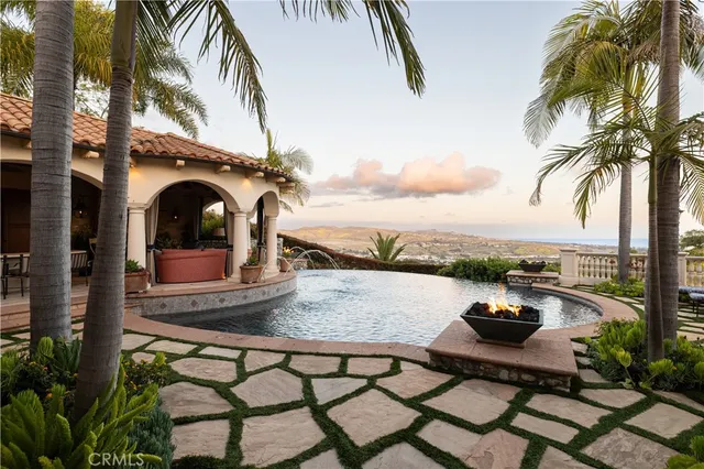 $19,995,000 | 19 Old Ranch Road, Laguna Niguel, CA 92677