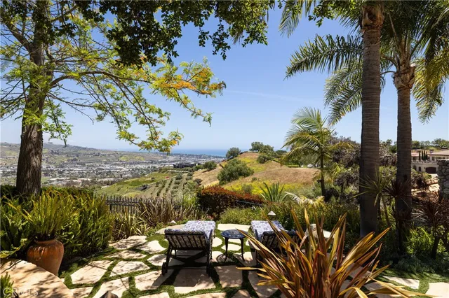 $19,995,000 | 19 Old Ranch Road, Laguna Niguel, CA 92677
