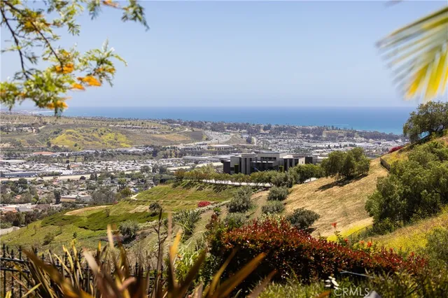 $19,995,000 | 19 Old Ranch Road, Laguna Niguel, CA 92677