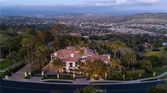 $19,995,000 | 19 Old Ranch Road, Laguna Niguel, CA 92677