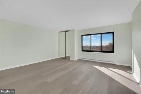 $3,450 | 309 Yoakum Parkway, Unit 815, Alexandria, VA 22304