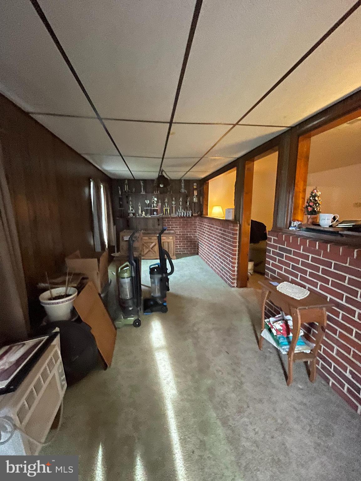 8 Central Avenue Ridgely, MD 21660 - Photo 2 of 20 Enclosed sun porch