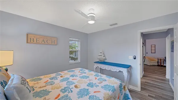 $3,200 | 5219 Inverness Drive, Sarasota, FL 34243