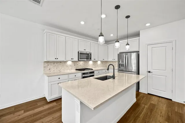 $2,750 | 2226 Adena Spgs Drive, Allen, TX 75013