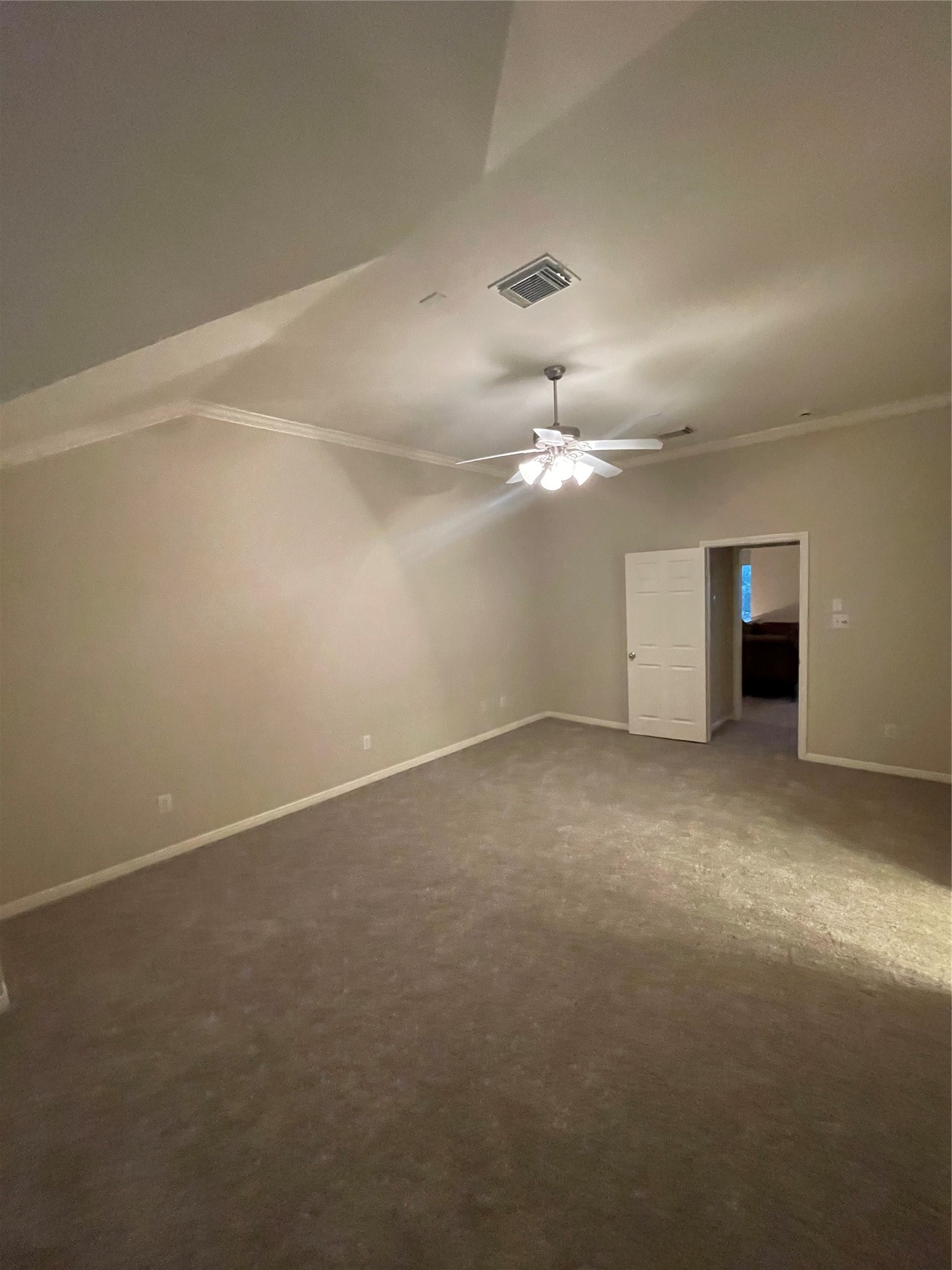 1040 La Rue Street Houston, TX 77019 - Photo 8 of 29 an empty room with a empty space and windows