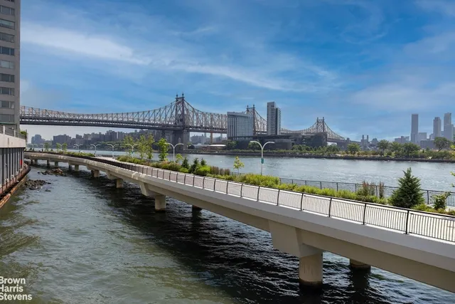 $1,050,000 | 45 Sutton Place South, Unit 5C | Sutton Place