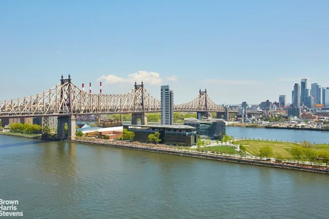 $1,050,000 | 45 Sutton Place South, Unit 5C | Sutton Place