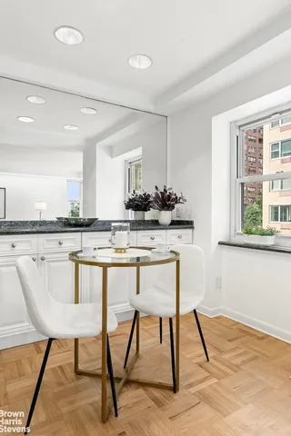 $1,050,000 | 45 Sutton Place South, Unit 5C | Sutton Place