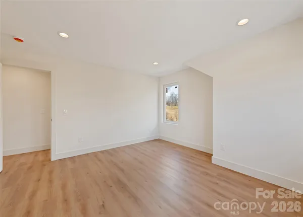 $684,990 | 40 Firefly Ridge Trail, Alexander, NC 28701