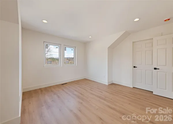 $684,990 | 40 Firefly Ridge Trail, Alexander, NC 28701