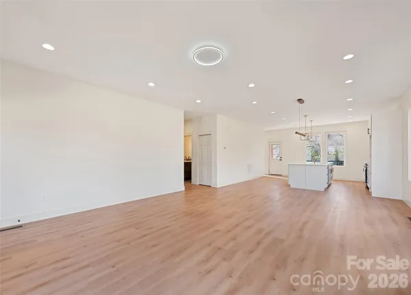 $684,990 | 40 Firefly Ridge Trail, Alexander, NC 28701