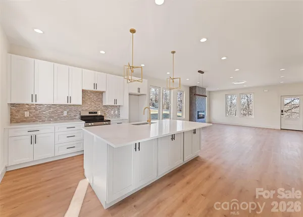 $684,990 | 40 Firefly Ridge Trail, Alexander, NC 28701