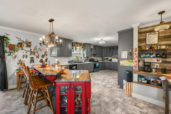 $1,390,000 | 15110 Veterans Lane, Dillsboro, IN 47018