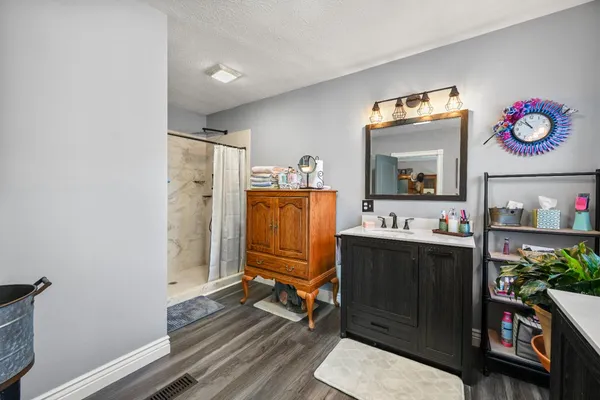 $1,390,000 | 15110 Veterans Lane, Dillsboro, IN 47018