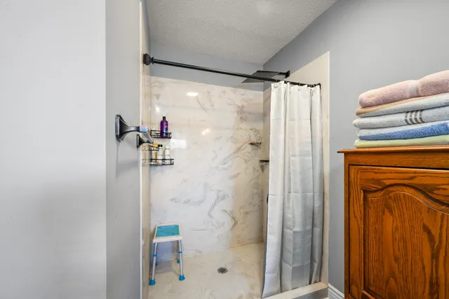 $1,390,000 | 15110 Veterans Lane, Dillsboro, IN 47018