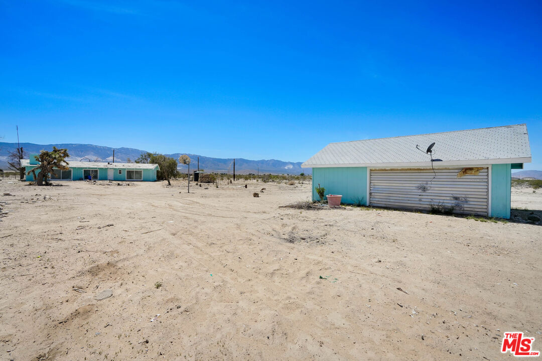 37170 Rabbit Springs Road Lucerne Valley, CA 92356 - Photo 2 of 10 a view of a terrace space