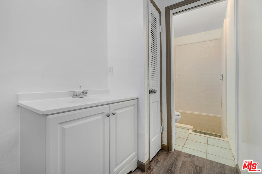 37170 Rabbit Springs Road Lucerne Valley, CA 92356 - Photo 8 of 10 a bathroom with a sink and a mirror