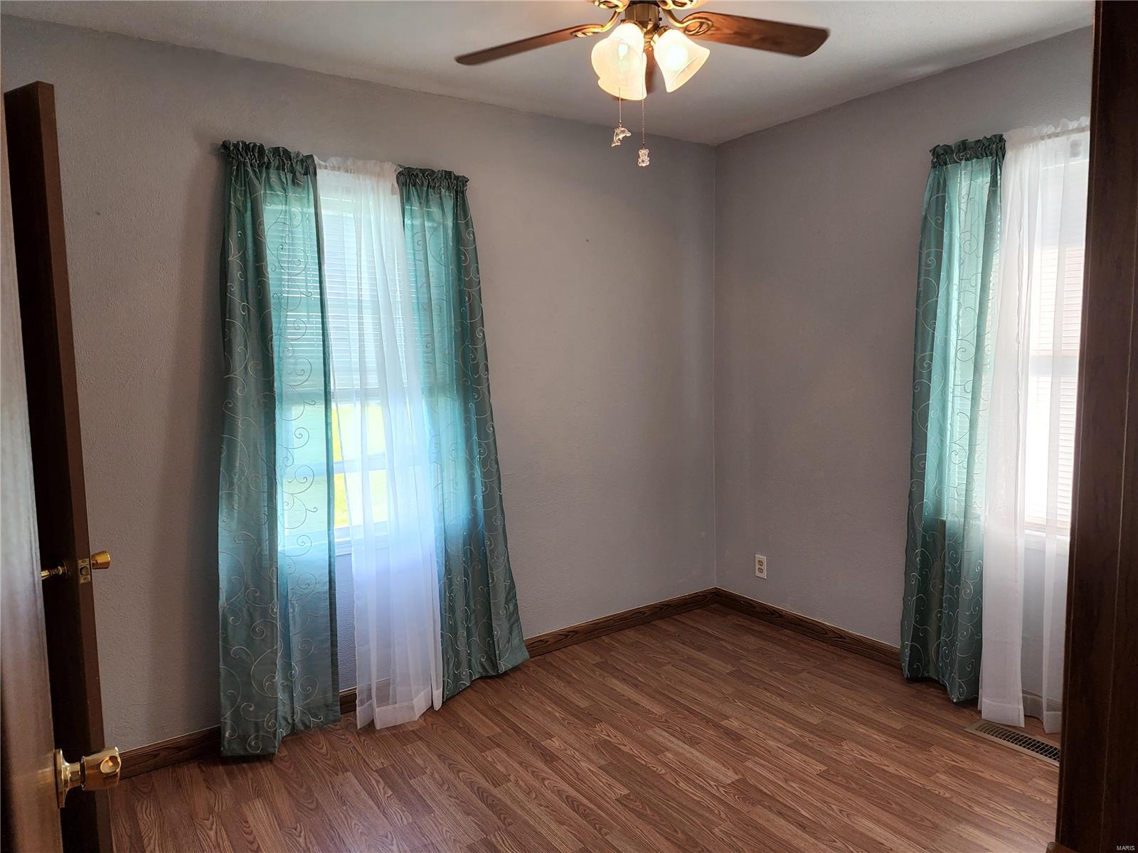 4559 Chester Road Chester, IL 62233 - Photo 24 of 36 Gallery Image 24