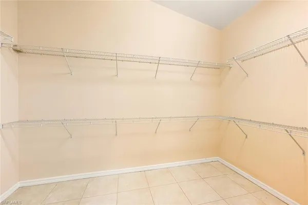 $3,950 | 366 Burnt Pine Drive, Naples, FL 34119