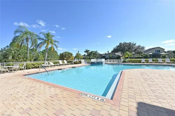 $3,950 | 366 Burnt Pine Drive, Naples, FL 34119