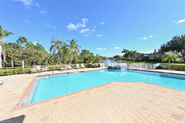 $3,950 | 366 Burnt Pine Drive, Naples, FL 34119