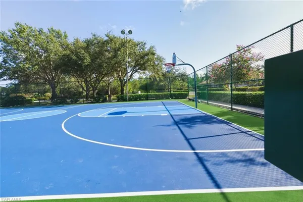 $3,950 | 366 Burnt Pine Drive, Naples, FL 34119