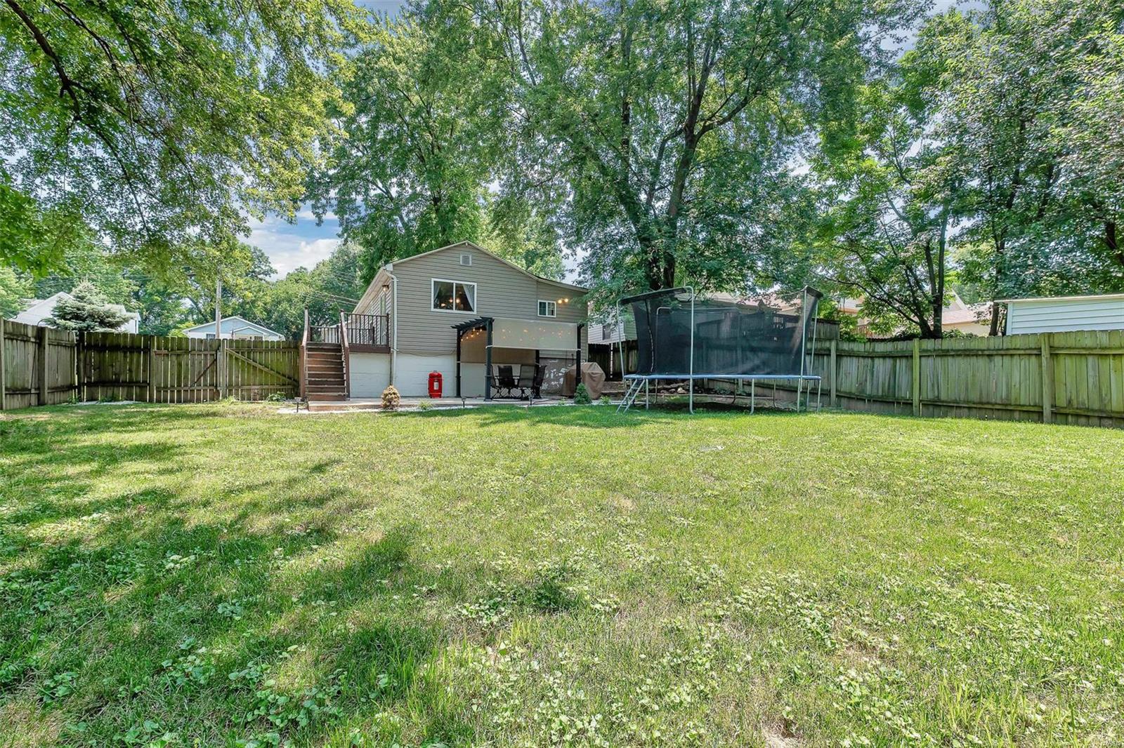 1121 Hall Street St. Charles, MO 63301 - Photo 17 of 19