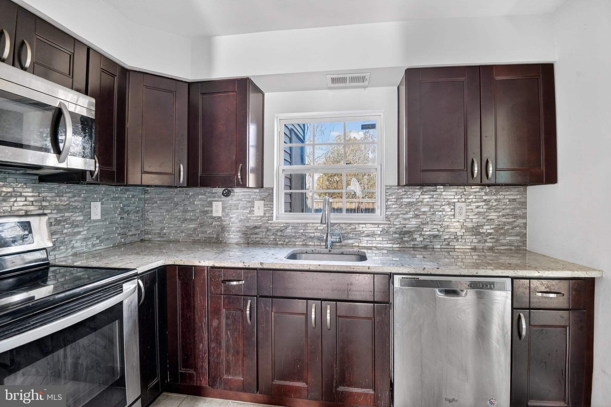 967 St Michaels Drive Bowie, MD 20721 - Photo 6 of 15