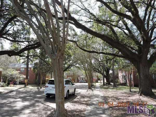 $1,100 | 636 Carol Marie Drive, Unit 636, Baton Rouge, LA 70806