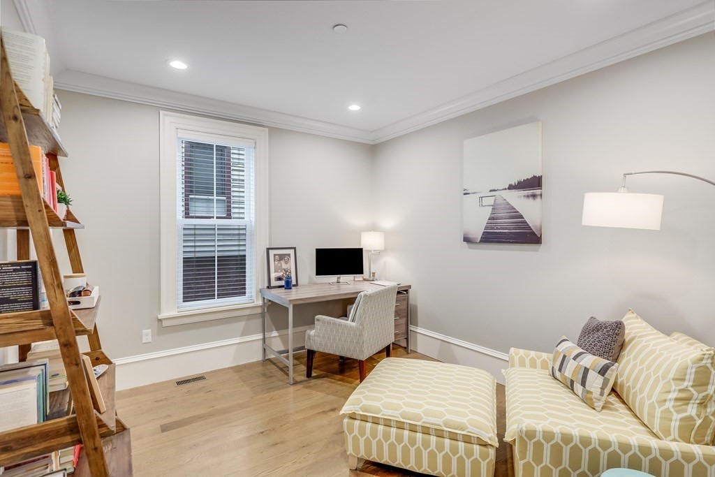 711 East 2nd Street, Unit 2 Boston, MA 02127 - Photo 14 of 35