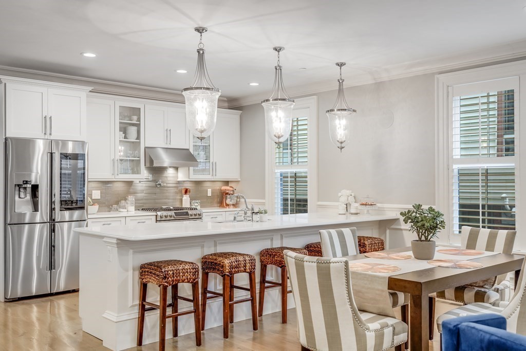 711 East 2nd Street, Unit 2 Boston, MA 02127 - Photo 8 of 35