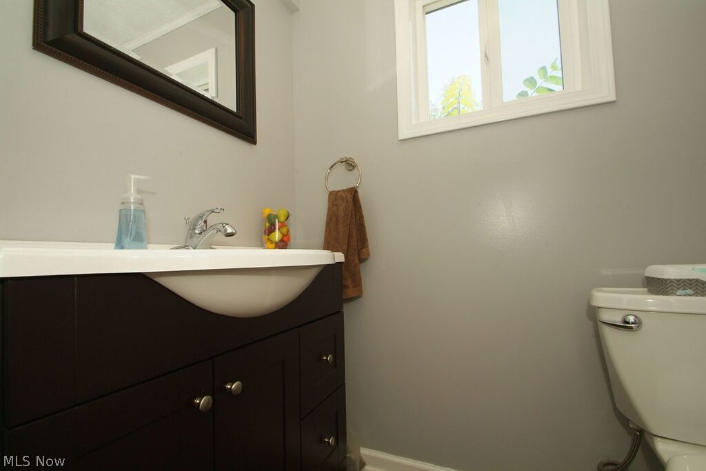 65 Hillman Road Akron, OH 44312 - Photo 18 of 25 Gallery Image 18