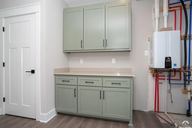 $365,000 | 915 Eagle Ridge Drive, Baldwin City, KS 66006