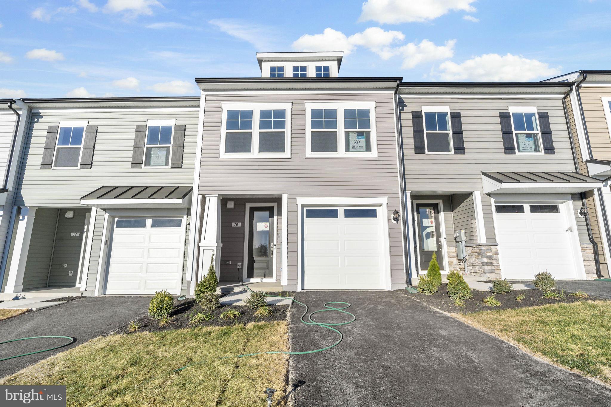 70 Spool Road Inwood, WV 25428 - Photo 2 of 27 Gallery Image 2