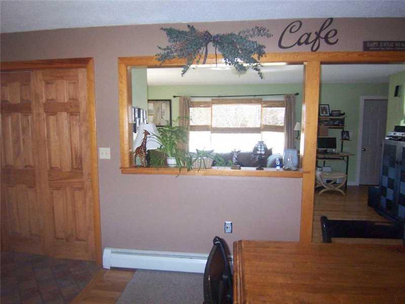 23 Arctic Station Road Orrington, ME 04474 - Photo 5 of 25 Interior Space/Layout.