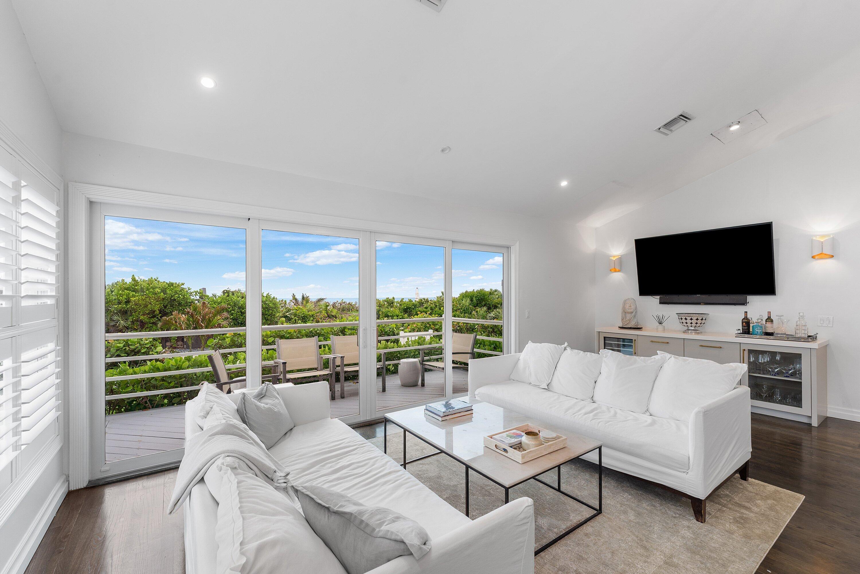 5910 Old Ocean Boulevard Ocean Ridge, FL 33435 - Photo 11 of 74 005-5910OldOceanBoulevard-OceanRidge-FL-