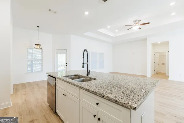 $344,900 | 3033 Reynolda Drive, Hahira, GA 31632
