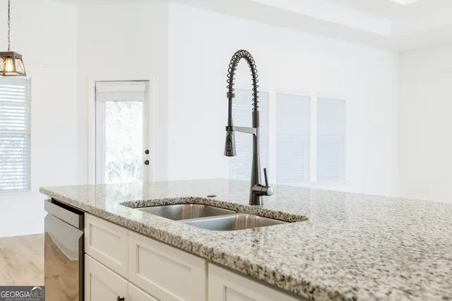 $345,000 | 3033 Reynolda Drive, Hahira, GA 31632