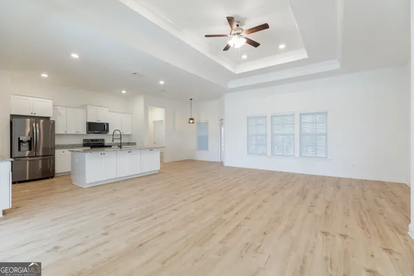 $344,900 | 3033 Reynolda Drive, Hahira, GA 31632