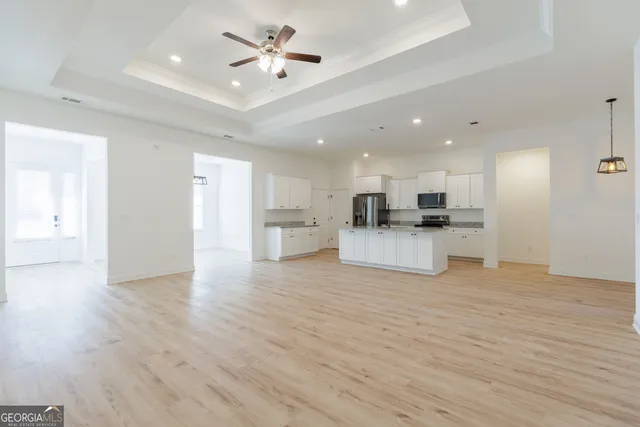 $345,000 | 3033 Reynolda Drive, Hahira, GA 31632