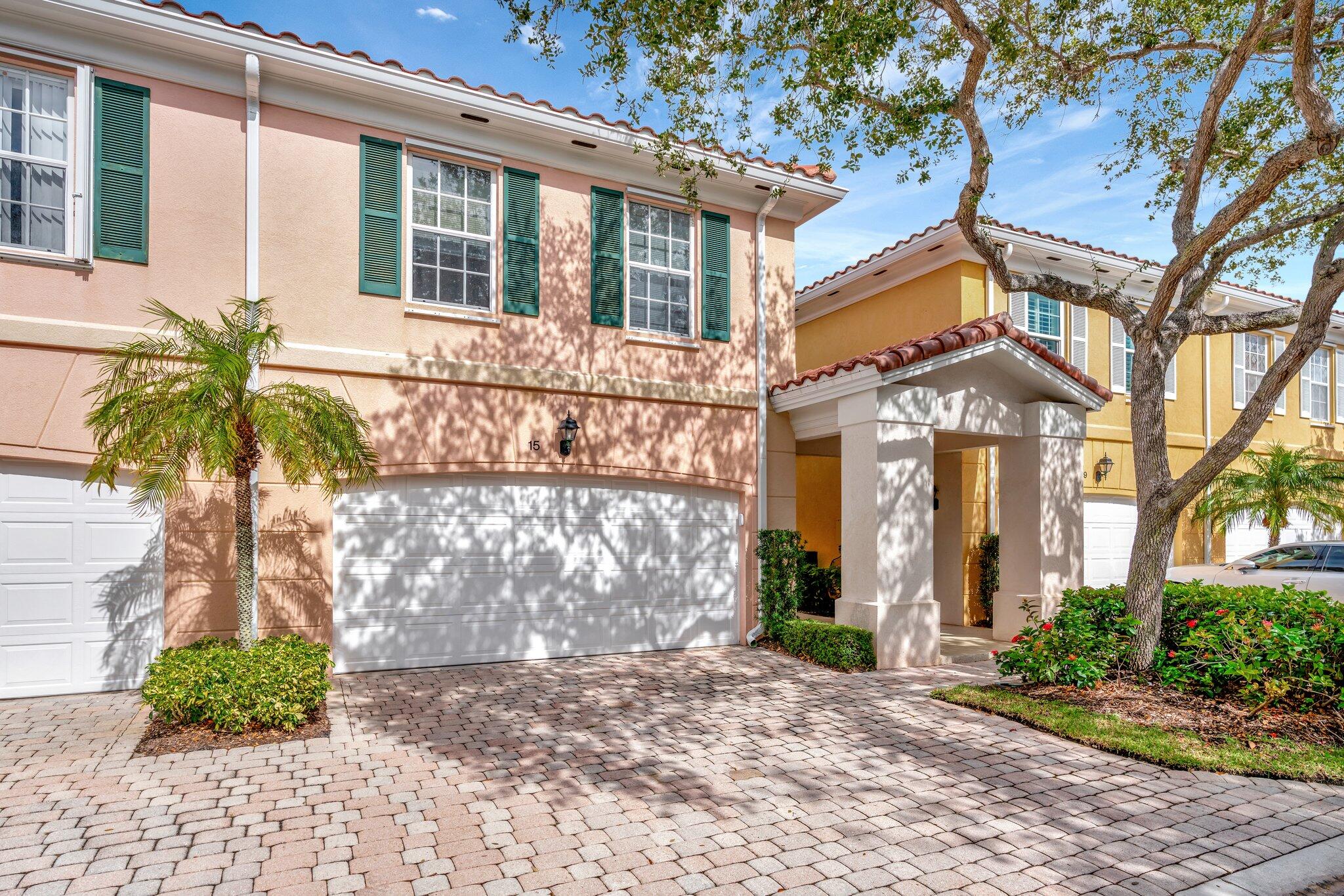 15 Laurel Oaks Circle Tequesta, FL 33469 - Photo 1 of 44 1-web-or-mls-_MLP9167