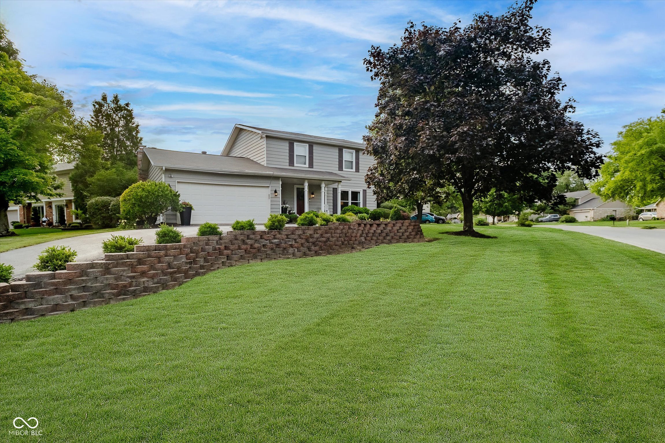 101 Elderberry Circle Noblesville, IN 46062 - Photo 2 of 32