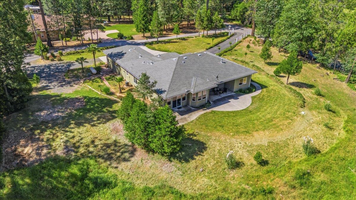 15890 Orchard Springs Road Grass Valley, CA 95945 - Photo 2 of 50