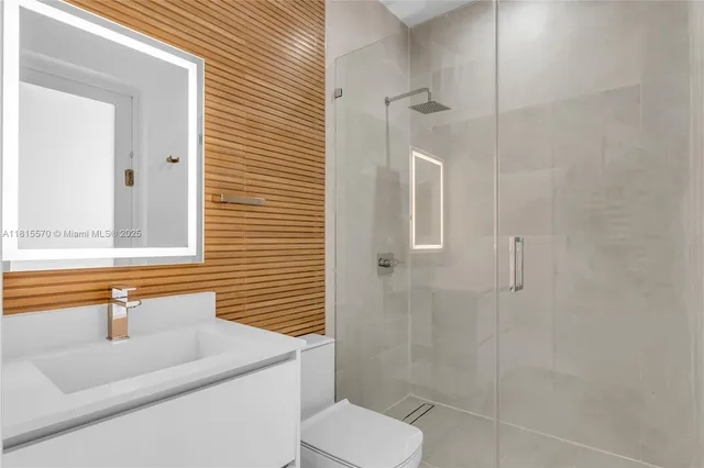 a view of house with outdoor space