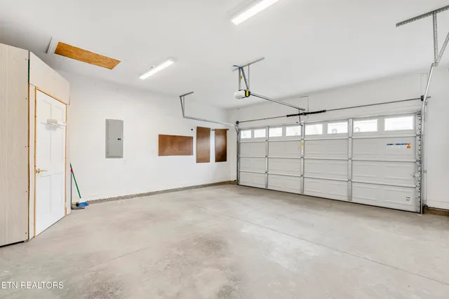 $439,900 | 821 Berry Basket Drive, Knoxville, TN 37924