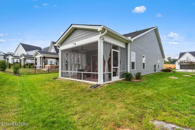 $439,900 | 821 Berry Basket Drive, Knoxville, TN 37924